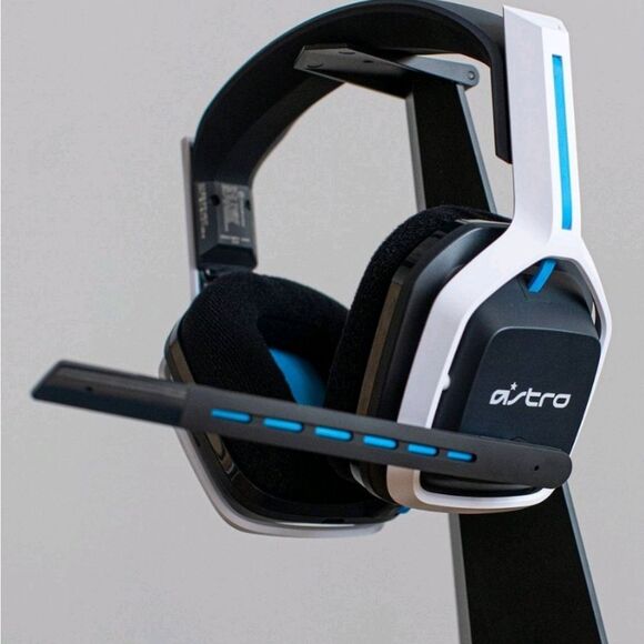 Astro A20 Bluetooth Wireless Gaming Headset for Playstation 4/5 - Picture 1 of 14
